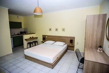 Aloni & Hotell